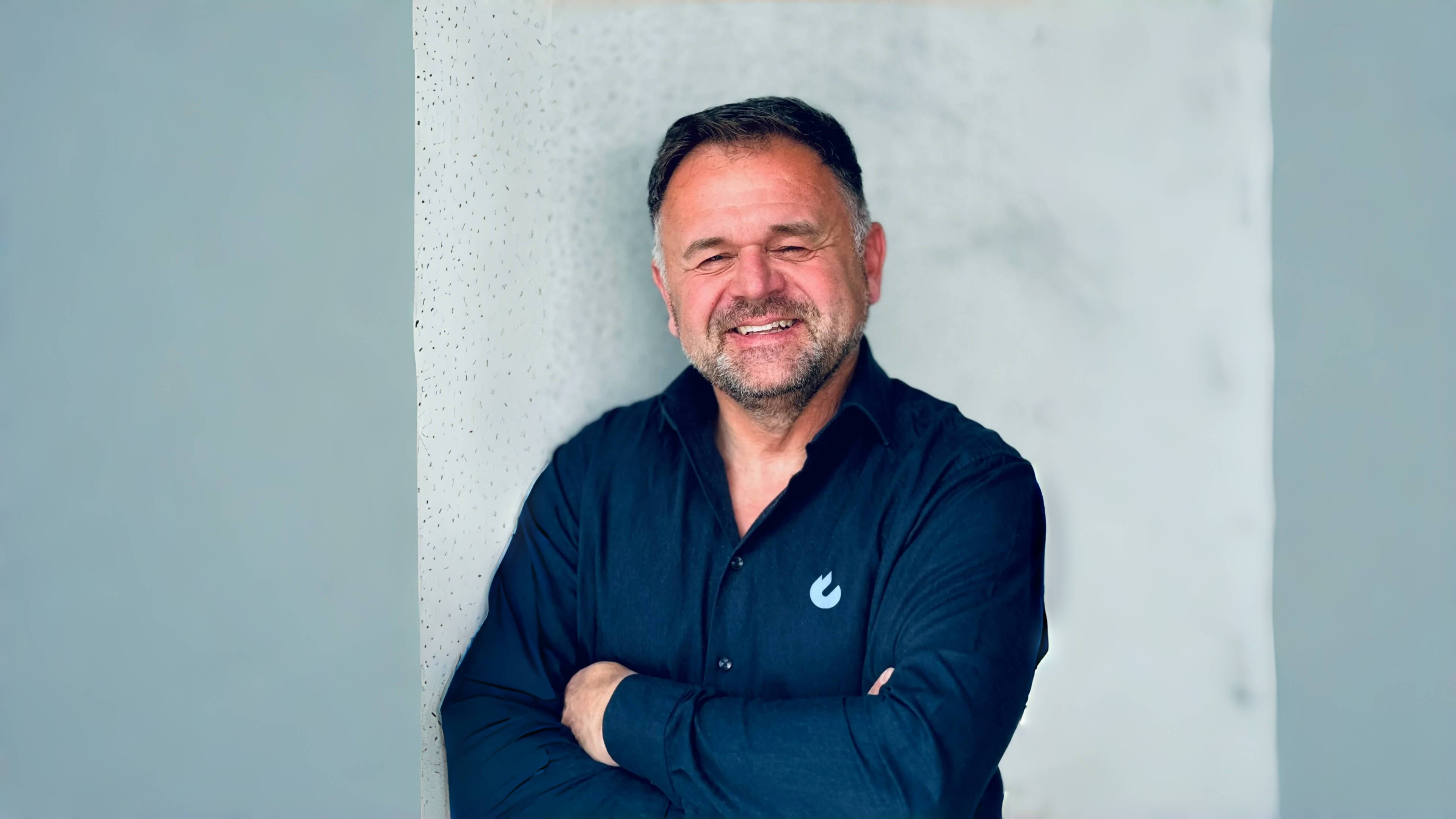 Bernd Lesch joins HEPHA